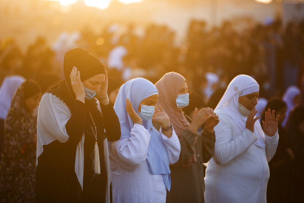 APTOPIX Virus Outbreak Israel Eid